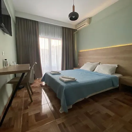 Moudania Mare 酒店 3*